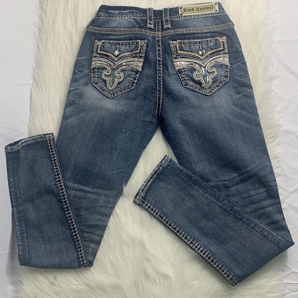 Rock Revival Bliss Easy Skinny Jeans W/ Bedazzled Pockets - Picture 7 of 16